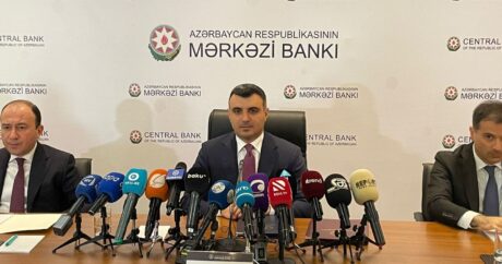 ЦБ Азербайджана о причинах установления лимита в отношении продажи долларов