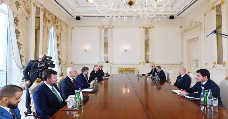 Президент Ильхам Алиев принял помощника госсекретаря США