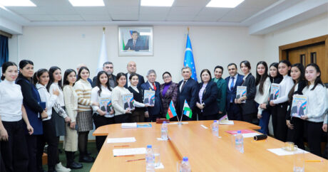 В Узбекистане состоялась презентация книги «100 мгновений жизни Гейдара Алиева»