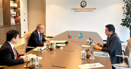 Азербайджан и Казахстан обсудили реализацию совместных проектов