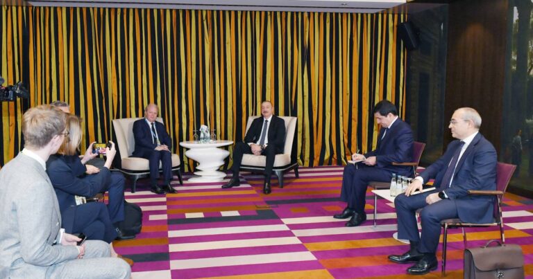 Состоялась встреча Президента Ильхама Алиева с генеральным управляющим директором Всемирного банка