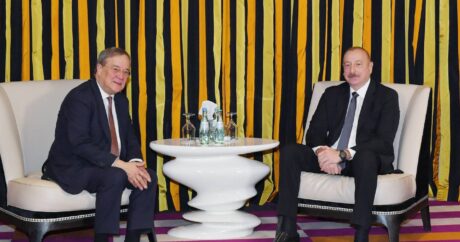 Состоялась встреча Ильхама Алиева с членом Бундестага Армином Лашетом