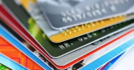 В Азербайджане операции иностранцев с банковскими картами увеличились на 10%