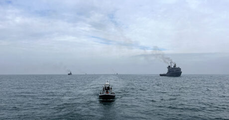 Проведены тактические учения с участием отряда боевых кораблей и судов обеспечения
