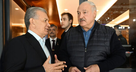 Президенты Узбекистана и Беларуси посетили хоккейный матч на «Humo Arena»