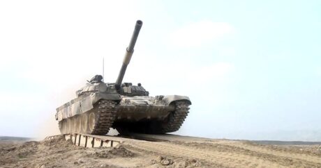 Проводится «Курс подготовки экипажей танков и боевых машин»