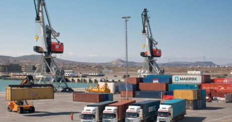 В Бакинском порту начнется строительство нового контейнерного терминала