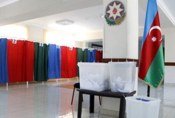 60,54% избирателей проголосовали на выборах президента Азербайджана по состоянию на 15:00