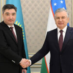 Шавкат Мирзиёев подчеркнул необходимость расширения узбекско-казахстанского многопланового сотрудничества