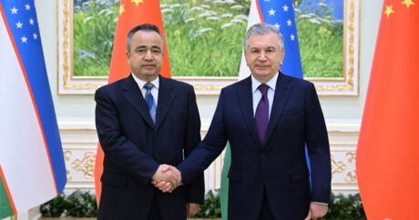 Президент Узбекистана отметил широкие возможности для наращивания межрегионального сотрудничества с Китаем