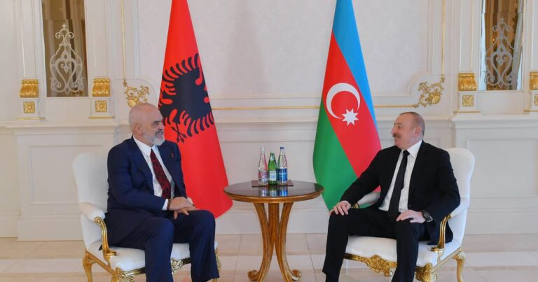 Состоялась встреча Президента Ильхама Алиева с премьер-министром Албании