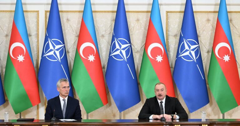 Президент Ильхам Алиев и генеральный секретарь НАТО Йенс Столтенберг выступили с заявлениями для прессы