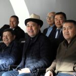 Садыр Жапаров пришел поддержать сборную Кыргызстана по футболу