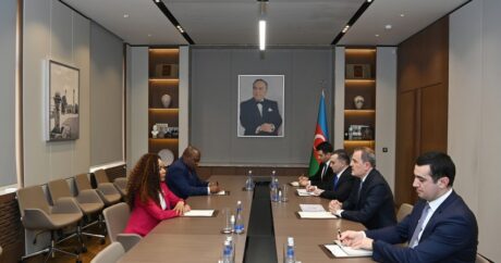 Джейхун Байрамов встретился с личным представителем президента Конго