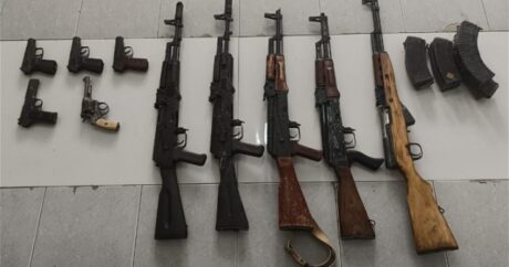 В Ханкенди обнаружены оружие и множество боеприпасов