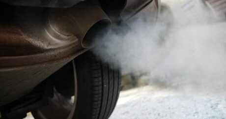 В Азербайджане 85% выбросов в атмосферу в 2023 г. пришлось на автотранспорт