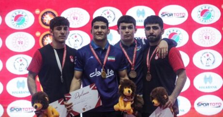Азербайджанские борцы завоевали 10 медалей на турнире «Чемпионы»