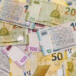 Официальный курс азербайджанского маната к мировым валютам на 27 марта