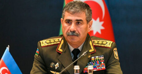 Начался визит министра обороны Азербайджана в Турцию