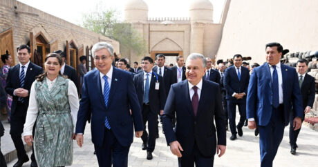Президенты Узбекистана и Казахстана посетили достопримечательности города Хивы