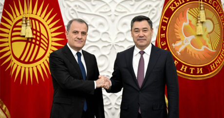 Президент Кыргызстана принял министра иностранных дел Азербайджана