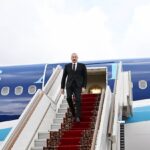 Президент Ильхам Алиев прибыл с рабочим визитом в Россию
