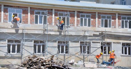 На освобожденных территориях ремонтно-строительные работы ведутся в 13 школах