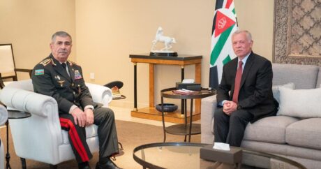 Министр обороны Азербайджана встретился с королем Иордании