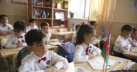 В Азербайджане с 1 мая начнется прием документов для зачисления в первый класс