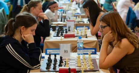 Азербайджанская шахматистка одержала 4 победы подряд на чемпионате Европы