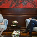 Спикер Милли Меджлиса вручила президенту Черногории приглашение на COP29