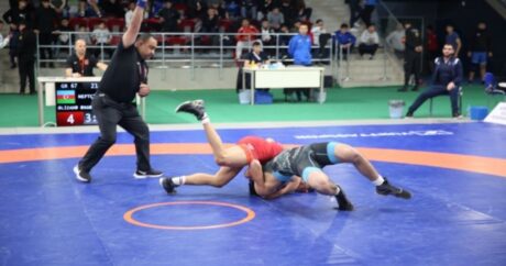В Азербайджане пройдет чемпионат по вольной и греко-римской борьбе