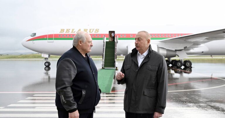 Президент Беларуси Александр Лукашенко прибыл в Физулинский район