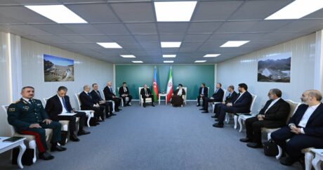Состоялась встреча президентов Азербайджана и Ирана с участием делегаций