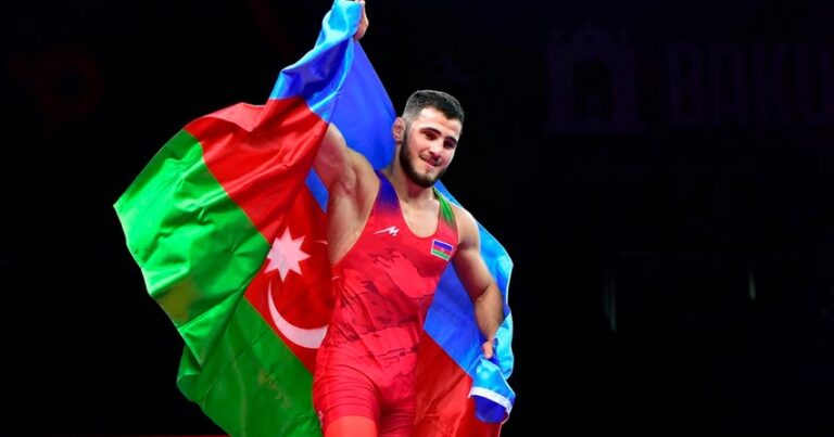Азербайджанские борцы завоевали золотые медали на чемпионате Европы в Баку