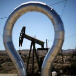 Цена на азербайджанскую нефть приближается к 84 долларам