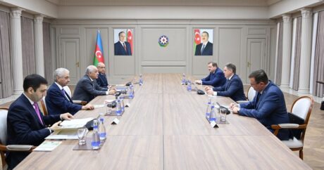 Али Асадов обсудил с вице-премьером Беларуси перспективы развития сотрудничества
