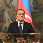 Глава МИД Азербайджана отбыл с рабочим визитом в Казахстан