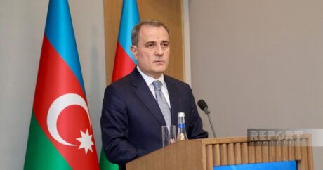Джейхун Байрамов: Баку положительно оценивает развитие мирного процесса с Ереваном