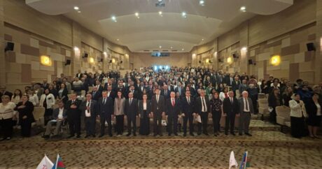 В Баку проходит съезд Азербайджанского национального форума НПО