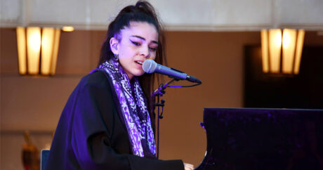 Французская исполнительница Elia выступила на Baku Piano Festival