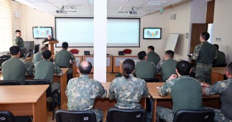 Тренинговая группа НАТО провела в Управлении военной полиции учебный курс