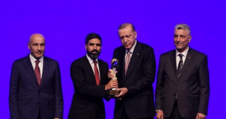 Эрдоган вручил Ровшану Наджафу награду «Чемпион по экспорту», которой был удостоен НПЗ STAR