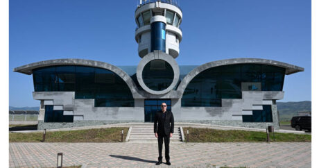 Президент Ильхам Алиев побывал в Ходжалинском аэропорту