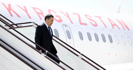 Президент Садыр Жапаров с рабочим визитом прибыл в Азербайджан