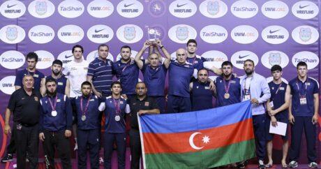 Сборная Азербайджана по вольной борьбе заняла первое место в командном зачете на ЧЕ