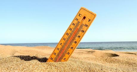 Завтра на пляжах Абшерона вода прогреется до 28°